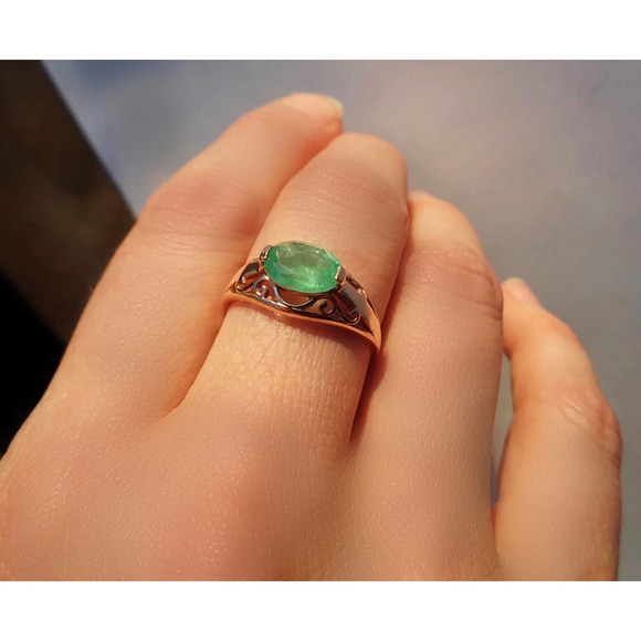14K Rose Gold Emerald Ring, Natural Green Emerald Gemstone Ring Size 7.5 1.15ct - Picture 4 of 9
